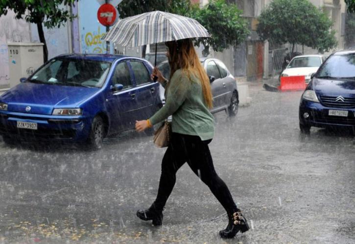 Meteo: Συνεχίζεται η κακοκαιρία σήμερα με (λασπο)βροχές και καταιγίδες σε αρκετές περιοχές