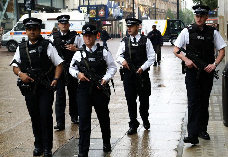 Βρετανία: Αφέθηκε ελεύθερος ύποπτος για τρομοκρατία