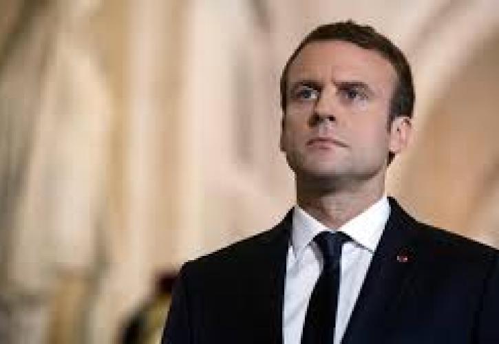 Βλέπει τον Τραμπ στον Λευκό Οίκο στις 24 Απριλίου ο Μακρόν