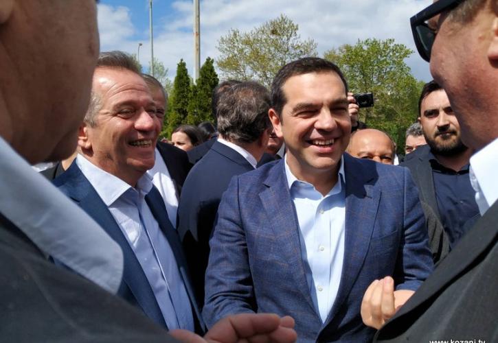 Επίσκεψη Τσίπρα στους αγροτικούς συνεταιρισμούς του Βελβεντού στη Κοζάνη (pics)