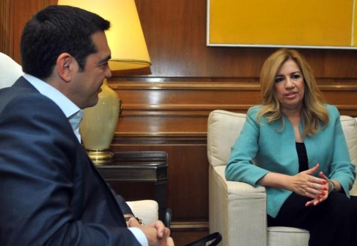 Στο στόχαστρο του ΚΙΝΑΛ ο «γάμος» ΣΥΡΙΖΑ - ΔΗΜΑΡ