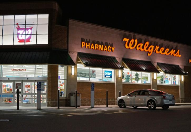 Walgreens: Αρχίζουν οι εμβολιασμοί πελατών εντός των αμερικανικών φαρμακείων