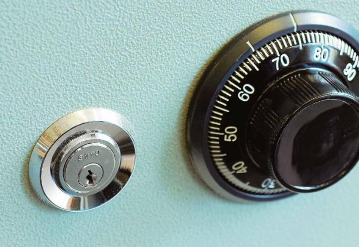 Διάρρηξη με λεία «μαμούθ» στα γραφεία εταιρείας στο Σύνταγμα – Πήραν 500.000 ευρώ