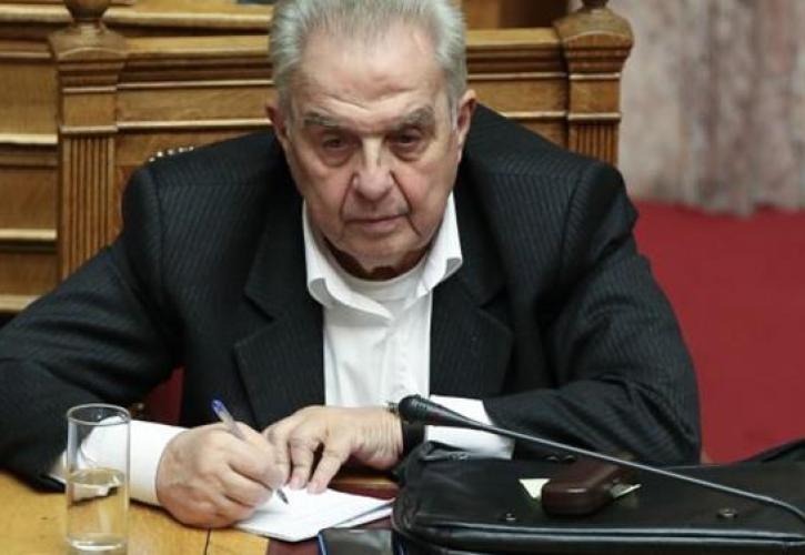 Φλαμπουράρης: Θα εγγυηθούμε τα εργασιακά δικαιώματα των υπαλλήλων της Πειραιώς