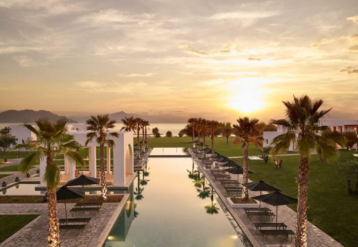 Το νέο Grecotel Casa Marron ανοίγει τις πύλες του για boho διακοπές (pics)