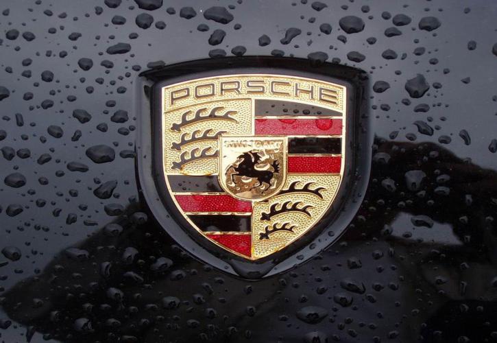 Ρεκόρ πωλήσεων οχημάτων το 2021 για την Porsche