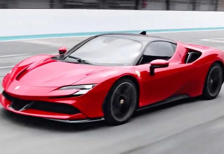1.000 ίπποι για το νέο υπεραυτοκίνητο της Ferrari