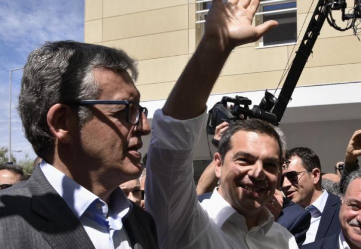 Αντεπίθεση Τσίπρα για το «7ημερο εργασίας» του Μητσοτάκη