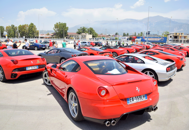 Ferrari πλημμύρισαν την Αχαΐα για το 9ο Patras Motor Show