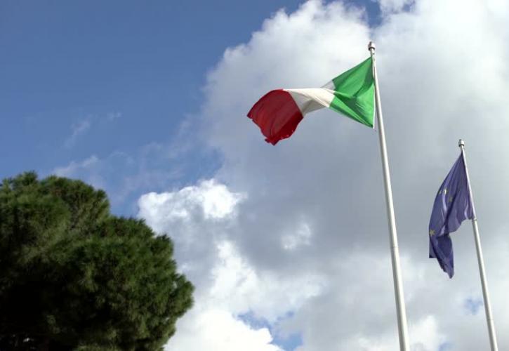 Ιταλία: 1.325 κρούσματα κορονοϊού, με 37 θανάτους- Με υπογραφή Ντράγκι τo πιστοποιητικό εμβολιασμού