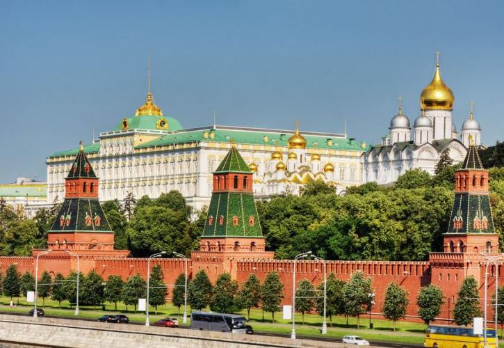 Κρεμλίνο: Συνεχείς οι τηλεφωνικές επαφές Πούτιν-Μακρόν για ζητήματα ευρωπαϊκής ασφάλειας