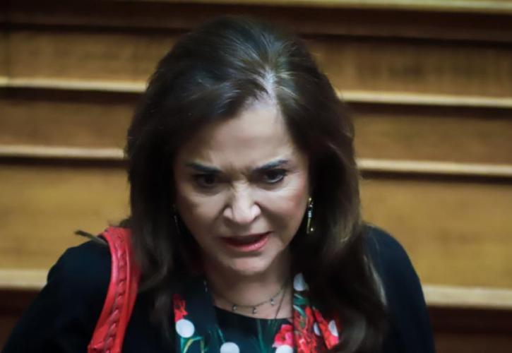 Βουλή - Μπακογιάννη σε ΣΥΡΙΖΑ: Μην ξύνεστε στην γκλίτσα του τσοπάνη ζητώντας εκλογές