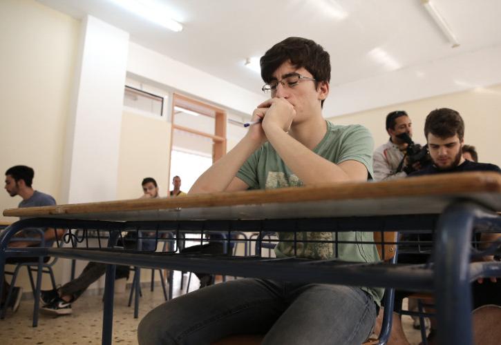 Ανακοινώνονται οι βαθμολογίες των Πανελληνίων 2019