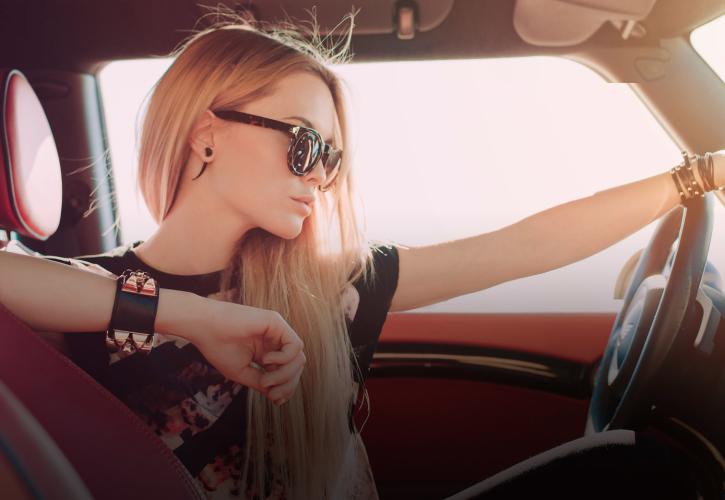 Επικίνδυνη η οδήγηση χωρίς γυαλιά ηλίου το καλοκαίρι