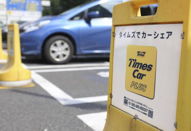 Oι Ιάπωνες νοικιάζουν I.X., αλλά τα αφήνουν ακινητοποιημένα!