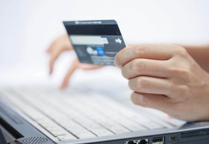Πώς θα δέχονται κάρτες πληρωμών οι επιχειρήσεις - Έρχονται αυστηρότεροι κανόνες