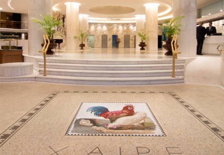 Στην βρετανική L + R Hotels περνά το Titania