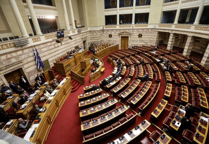 Ποιοι εκλέγονται στις μεγάλες περιφέρειες