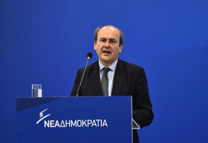 Χατζηδάκης: Έως τριπλάσια η αποζημίωση απόλυσης - Κατοχύρωση 8ωρου και 5ημέρου