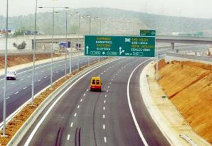 Αντίθετη με την αύξηση των διοδίων της Αττικής οδού η κυβέρνηση