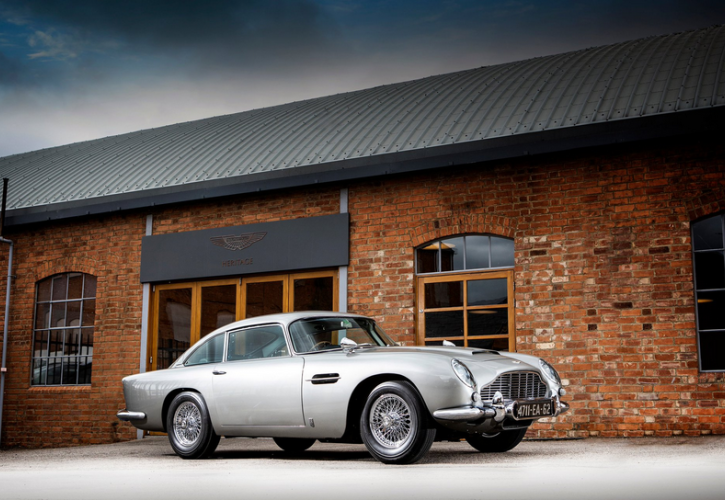 Πουλήθηκε 6,4 εκατ. δολάρια η θρυλική Aston Martin DB5 του Τζέιμς Μποντ