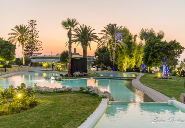 Εικαστική αναβίωση του Μεσαιωνικού Δράκου της Ρόδου στα 45α γενέθλια του RODOS PALACE