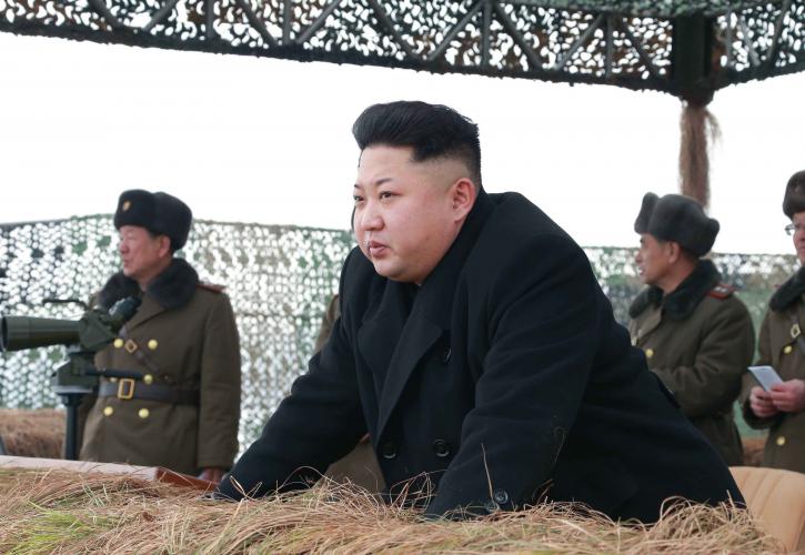 Κιμ Γιονγκ Ουν: Η Β. Κορέα πρέπει να προετοιμαστεί τόσο «για διάλογο» όσο και «για σύγκρουση» με τις ΗΠΑ