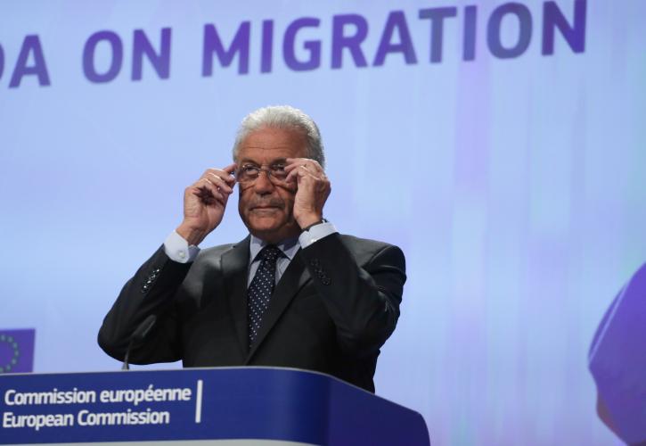 Αβραμόπουλος για προσφυγικό: Στηρίζουμε οικονομικά, επιχειρησιακά και πολιτικά την Ελλάδα