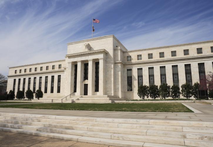 Σε «fast forward» το tapering από τη Fed - Η στρατηγική για το 2022 
