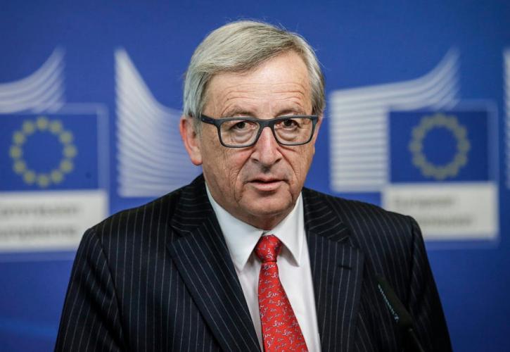 Γιούνκερ: Ένα Brexit χωρίς συμφωνία θα πονέσει περισσότερο τους Βρετανούς