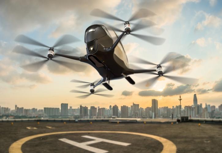 Drone διατάραξε τη λειτουργία του διεθνούς αεροδρομίου του Ντουμπάι