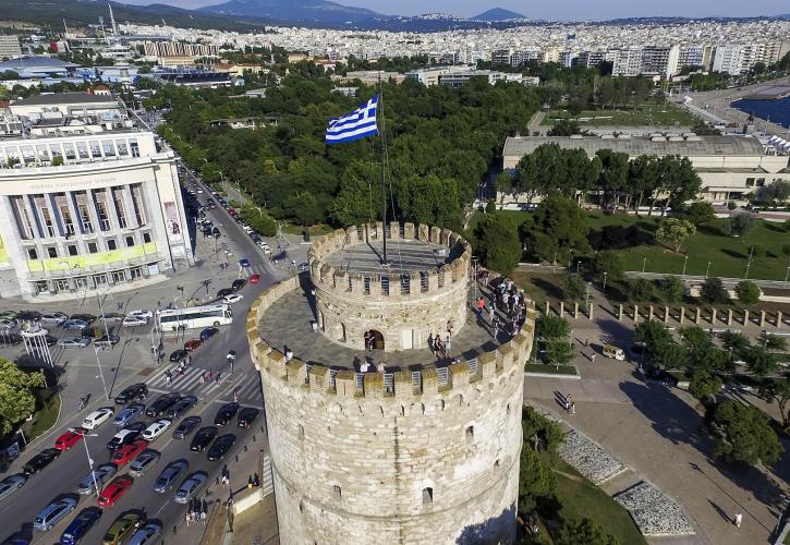 Ασφαλτοστρώνονται 100 δρόμοι σε όλη τη Θεσσαλονίκη