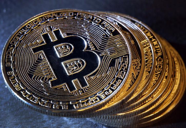 Νέα βουτιά για το Bitcoin - Υποχωρεί κάτω από τα 6.000 δολάρια