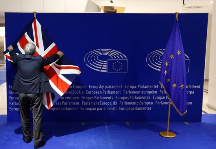Brexit: Τη Δευτέρα θα συναντηθούν Τζόνσον και Τουσκ - Επίτευξη συμφωνίας βλέπει ο Ρούτε