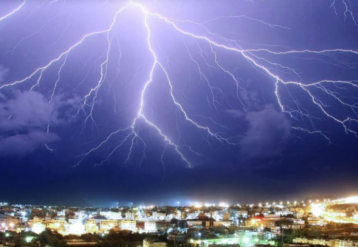 ΕΜΥ: Έκτακτο δελτίο επιδείνωσης καιρού - Καταιγίδες, χαλάζι και ισχυροί άνεμοι