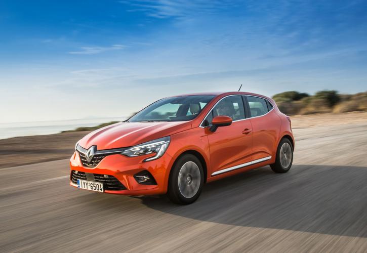 Ολική επαναφορά για το νέο Renault Clio (vid)