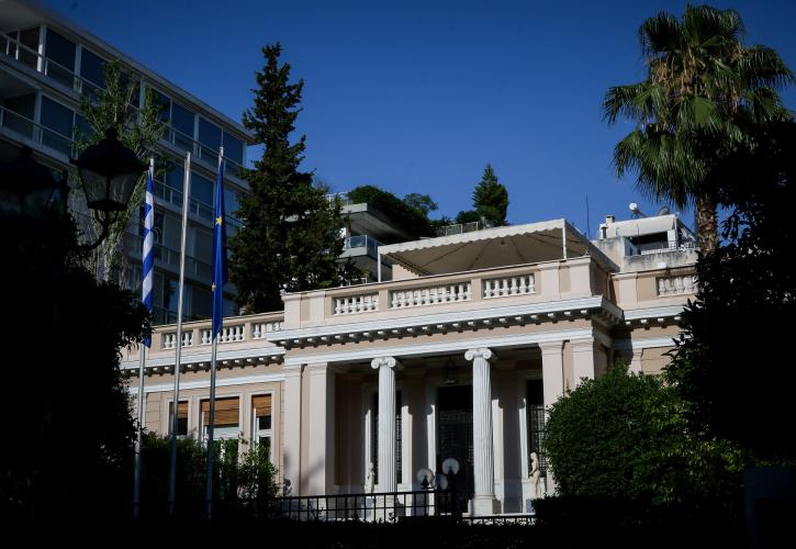 Κυβέρνηση ανοχής με ορίζοντα Μάιο ή Οκτώβριο μετά τις Πρέσπες