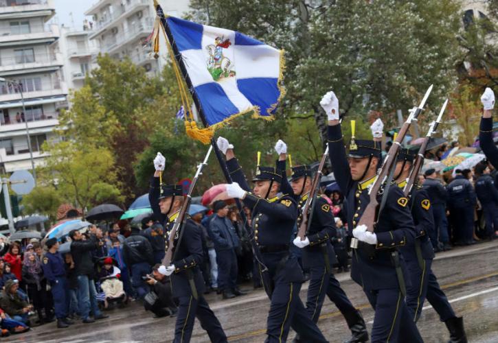 Θεσσαλονίκη: Στις 11:00 η στρατιωτική παρέλαση 