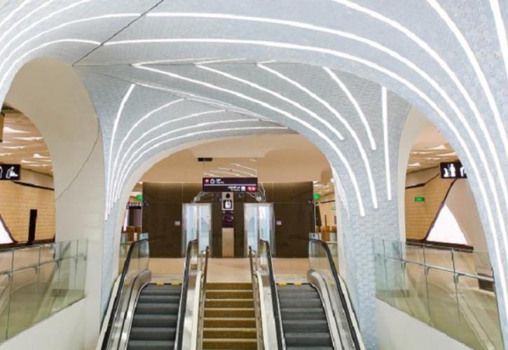 Ξεκίνησε η εντυπωσιακή «Χρυσή Γραμμή» του μετρό του Κατάρ (pics)