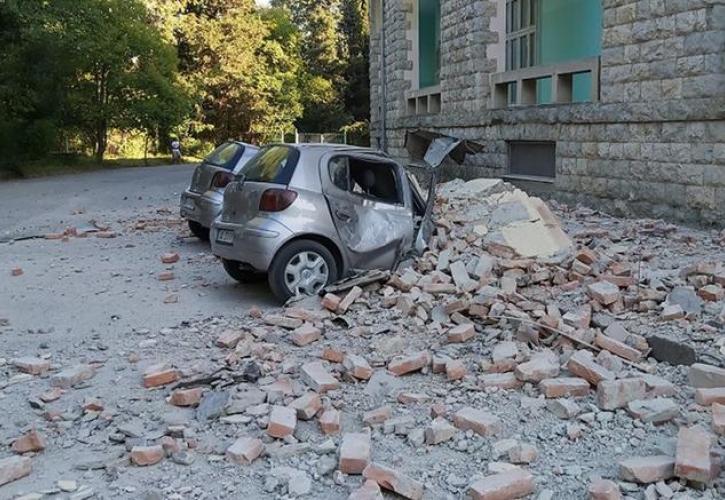Ανυψώθηκε 8,4 εκατοστά το έδαφος στο Δυρράχιο της Αλβανίας από το σεισμό (pic)
