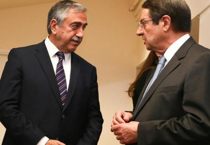Άτυπη συνάντηση Αναστασιάδη - Ακιντζί την Παρασκευή
