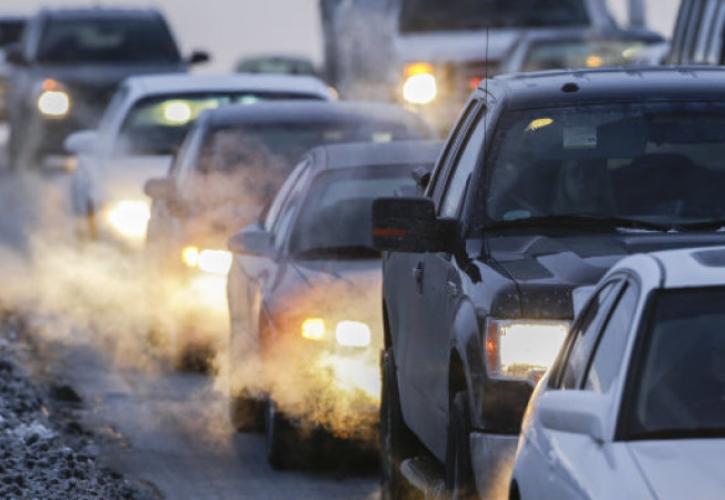 Τα έχουν βρει σκούρα οι αυτοκινητοβιομηχανίες με τα τσιπ: Βουτιά 22% στις ευρωπαϊκές πωλήσεις