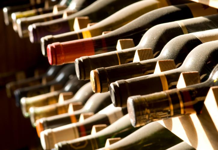 «Παράλογη» η φορολόγηση του κρασιού κατά ΚΕΔΕ