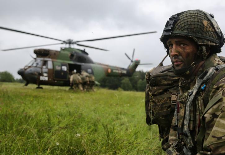 WSJ: «Ανακατατάξεις» στην στρατιωτική ηγεσία του ΝΑΤΟ στην Ευρώπη - Αναλαμβάνει νέος στρατηγός των ΗΠΑ