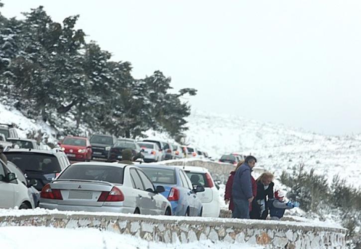 Σε ποιες περιοχές της Αττικής χρειάζονται αντιολισθητικές αλυσίδες