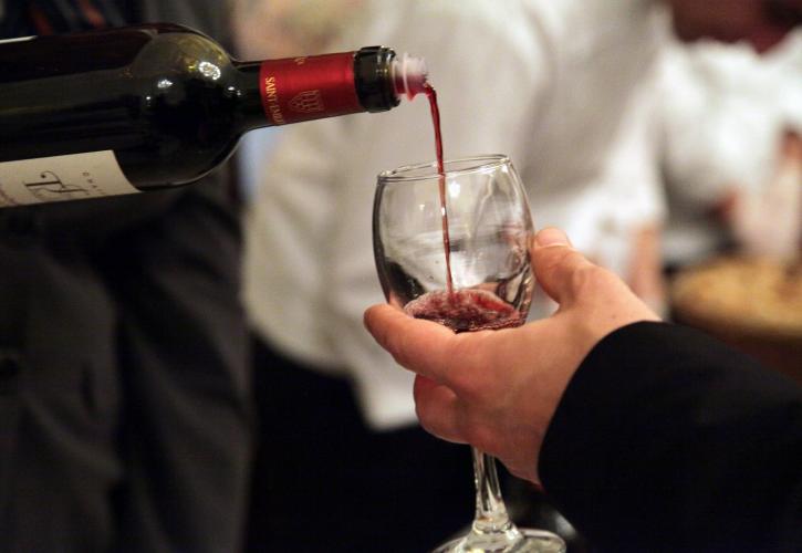 Μειωμένη κατά 8% αναμένεται η παραγωγή οίνου στην Ελλαδα το 2019