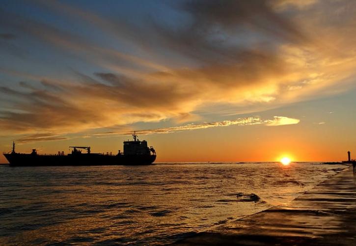 Πρόστιμα 390.000 ευρώ σε πλοία για τη μόλυνση της θάλασσας