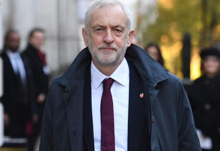 Brexit: Αποδέχτηκε τη διεξαγωγή πρόωρων βουλευτικών εκλογών ο Τζέρεμι Κόρμπιν