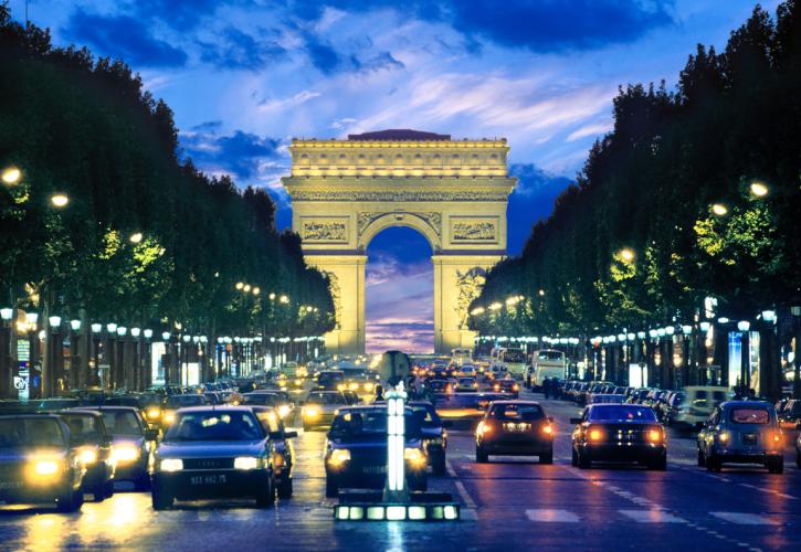 Μπλόκο στα παλαιά αυτοκίνητα βάζουν οι ευρωπαϊκές πόλεις