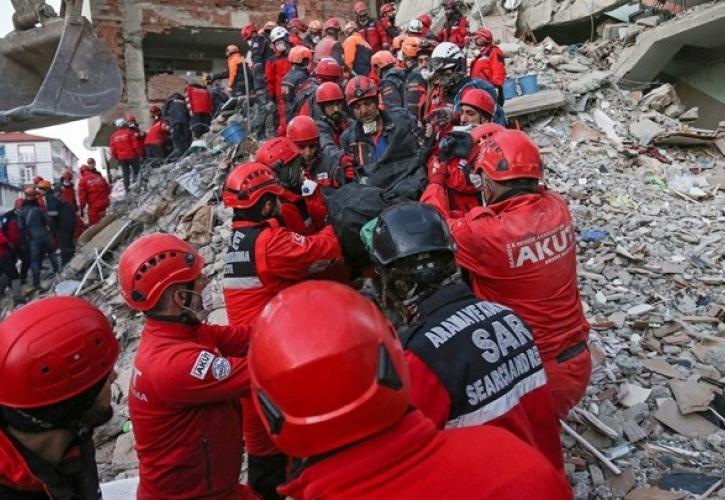 Στους 38 οι νεκροί από τον σεισμό στην Τουρκία